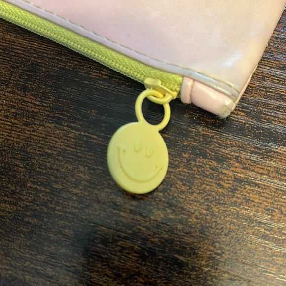 IPSY Glam Bag - Picture 4 of 9